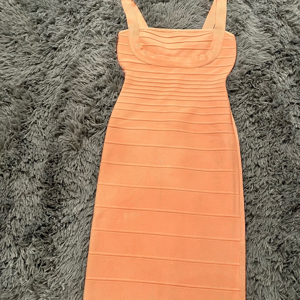 Herve Leger Peach Luxury Sleeveless Dress